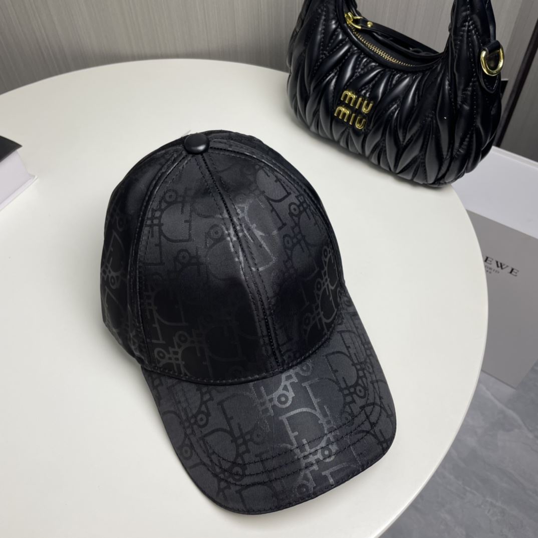 Christian Dior Caps